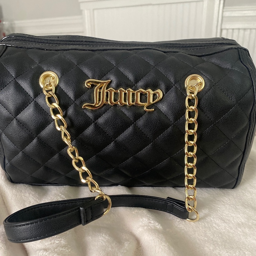 Black juicy purse